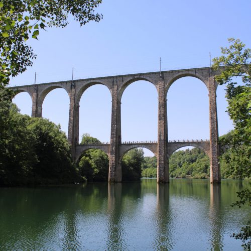 Vue entière du viaduc